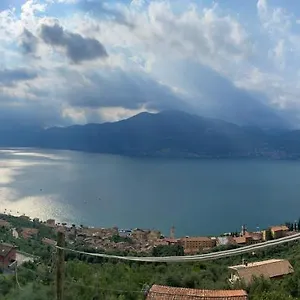 Vista Castelletto Di Brenzone